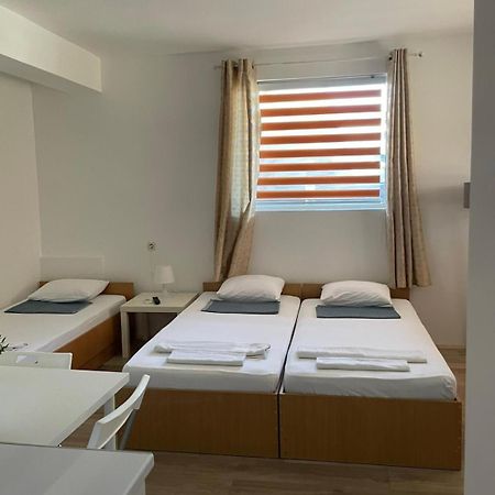 Tiki Apartments Gevgelija Eksteriør billede