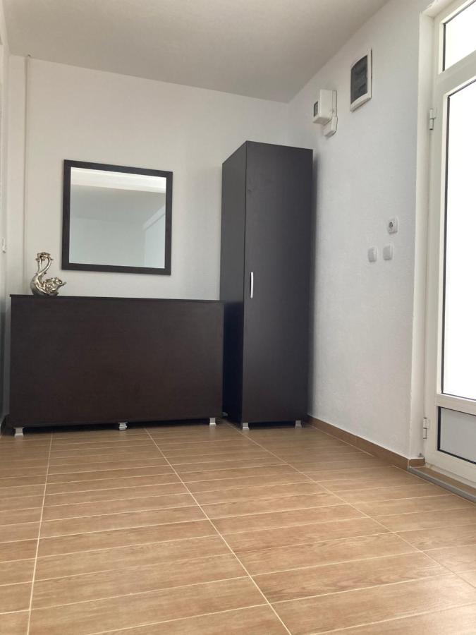 Tiki Apartments Gevgelija Eksteriør billede