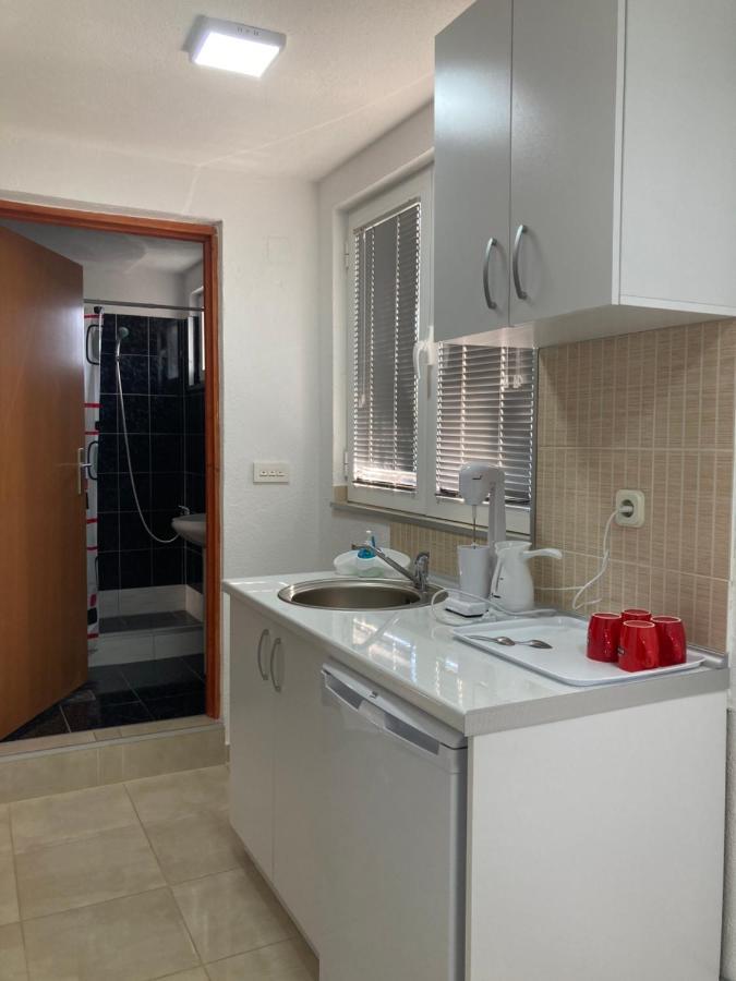 Tiki Apartments Gevgelija Eksteriør billede
