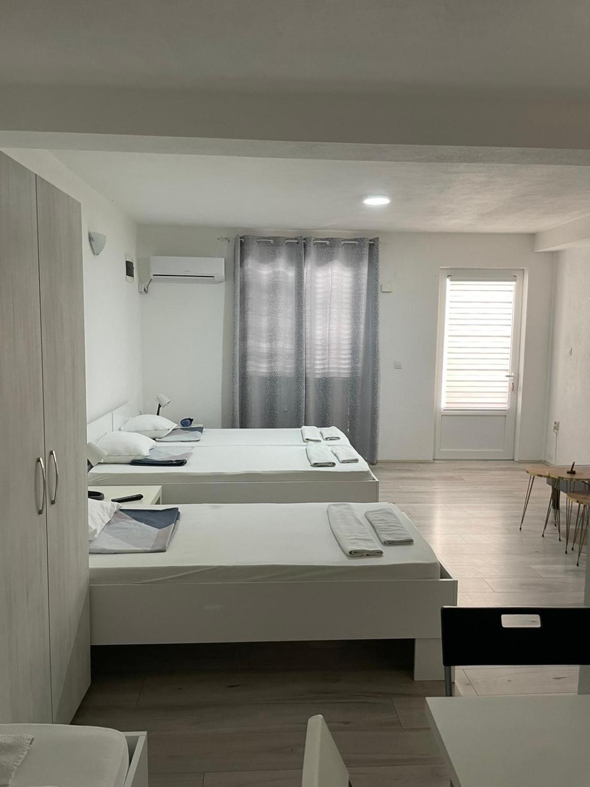 Tiki Apartments Gevgelija Eksteriør billede