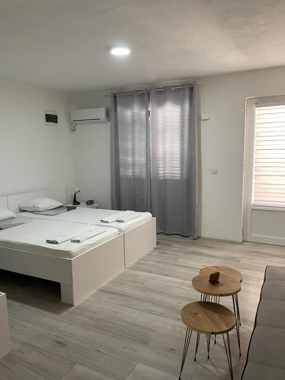 Tiki Apartments Gevgelija Eksteriør billede