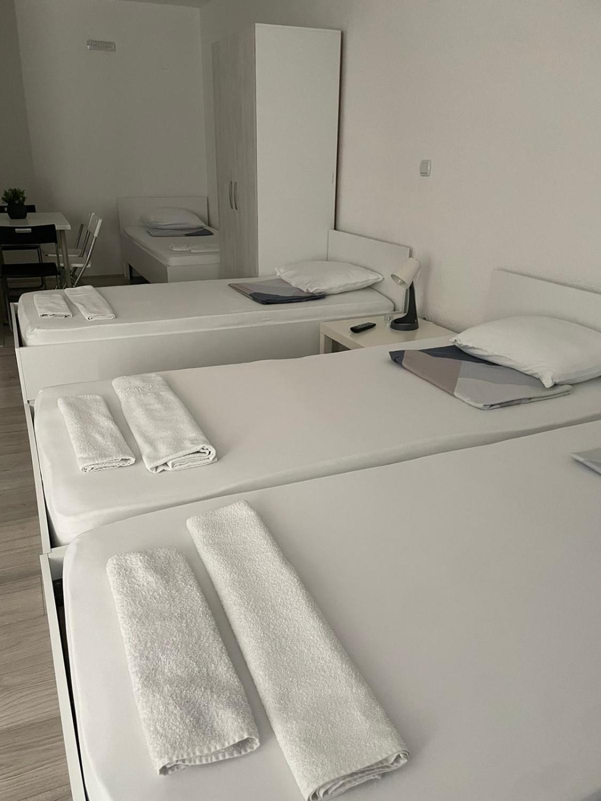 Tiki Apartments Gevgelija Eksteriør billede