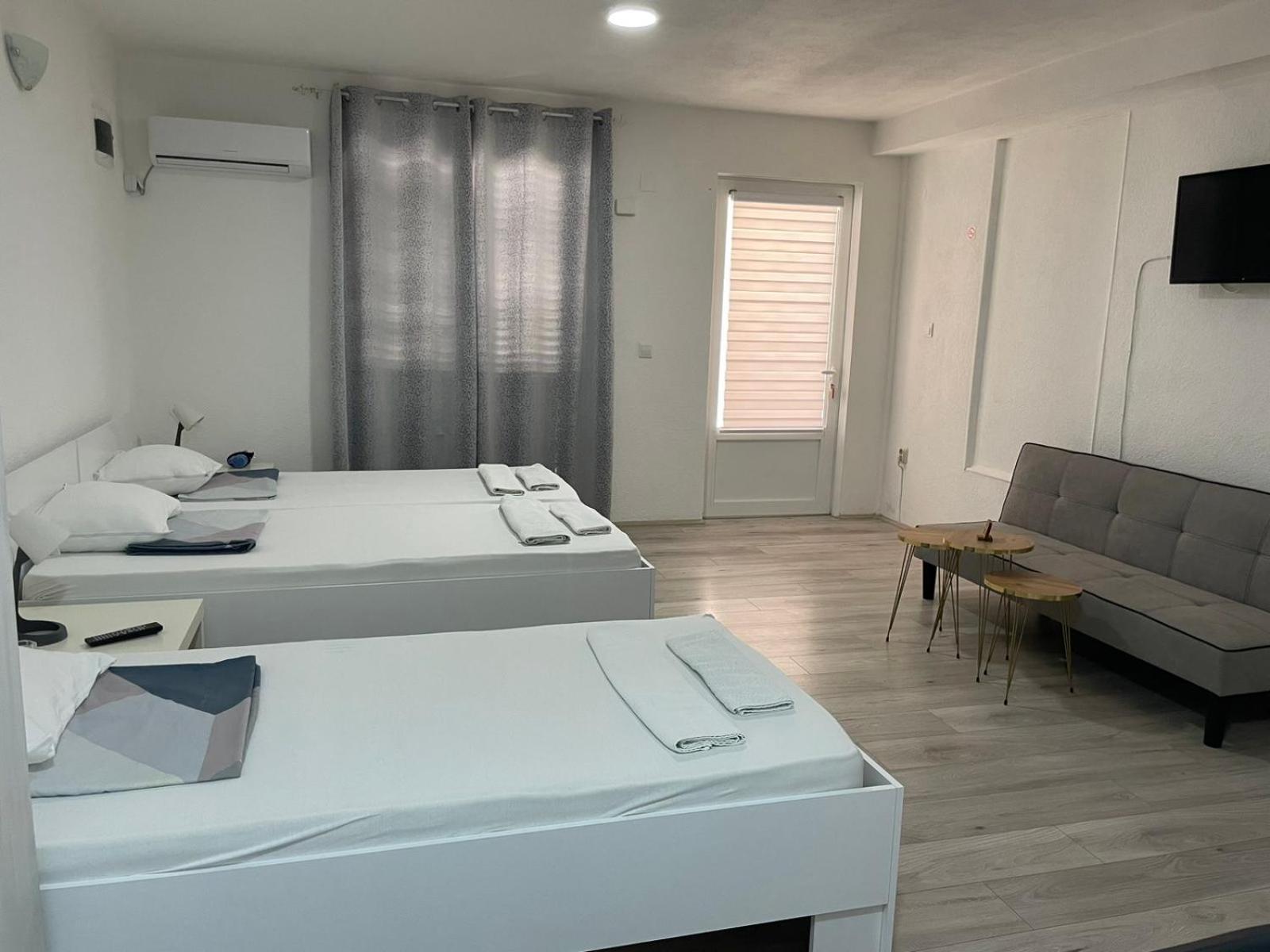 Tiki Apartments Gevgelija Eksteriør billede