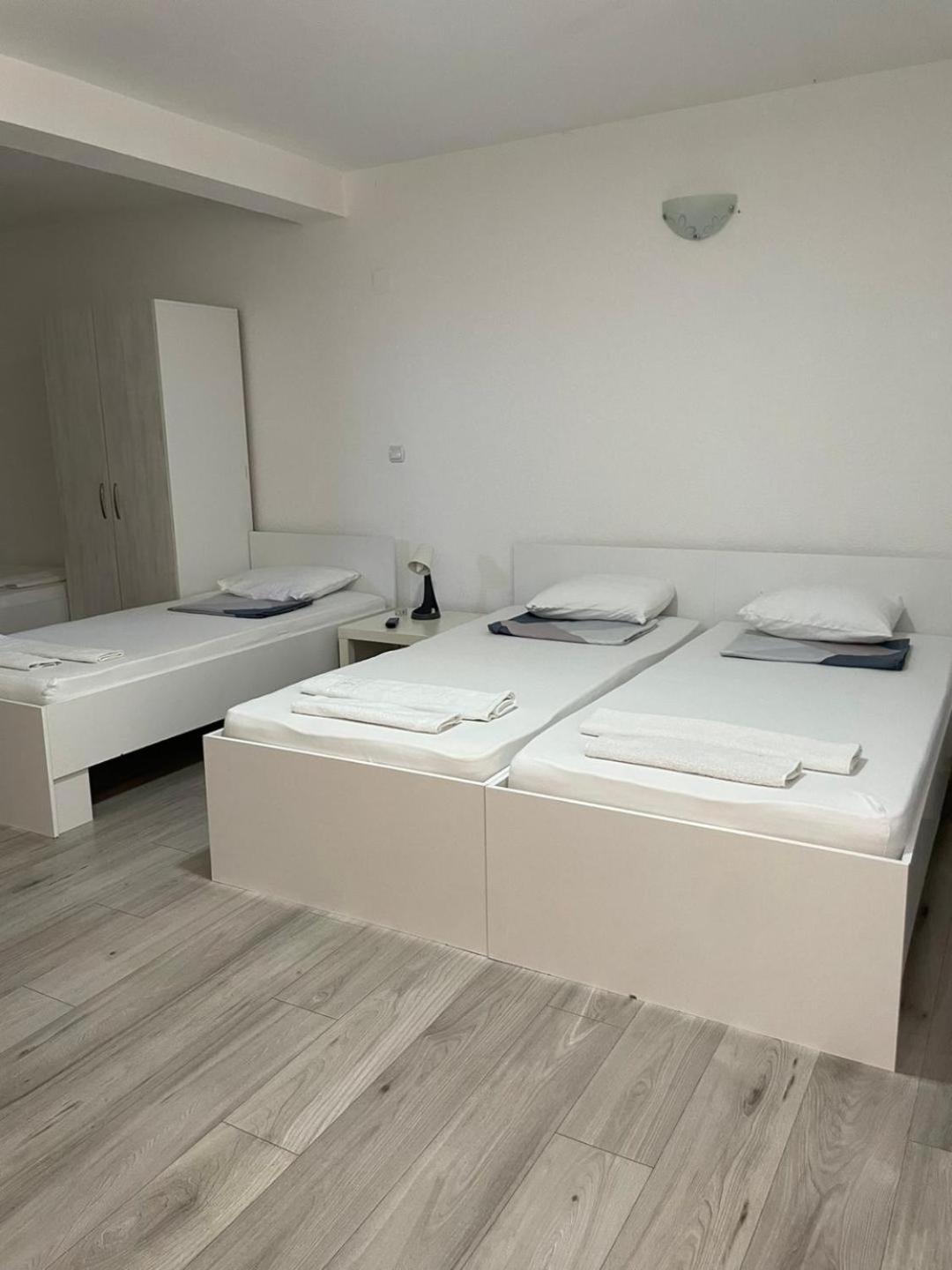 Tiki Apartments Gevgelija Eksteriør billede